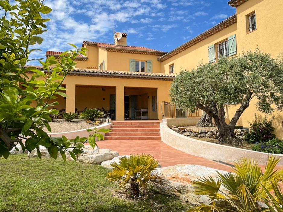 Hotel Marc-Hely La Colle-sur-Loup Exteriör bild